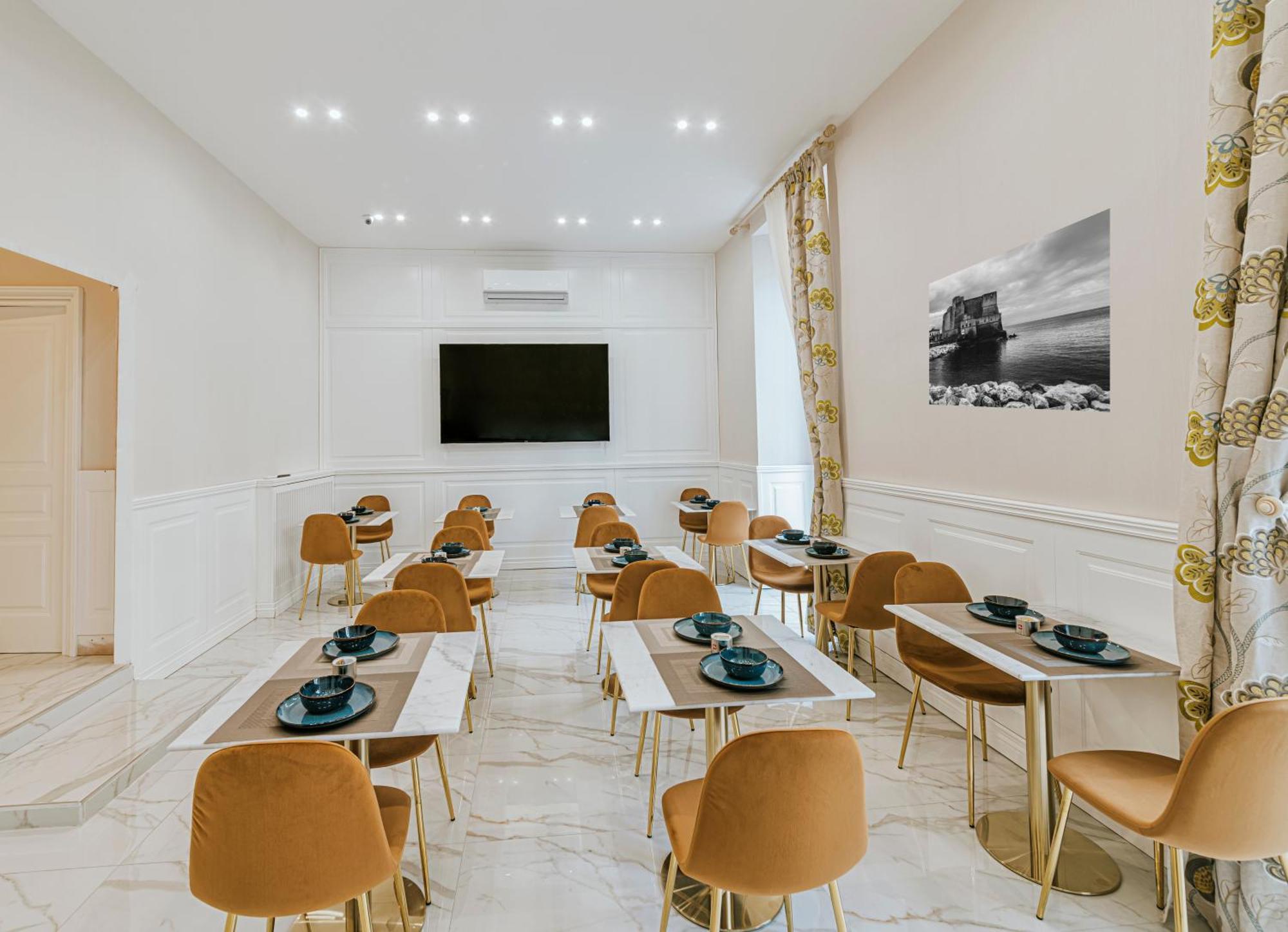 Gentile Suite & Spa Vomero Naples Luaran gambar