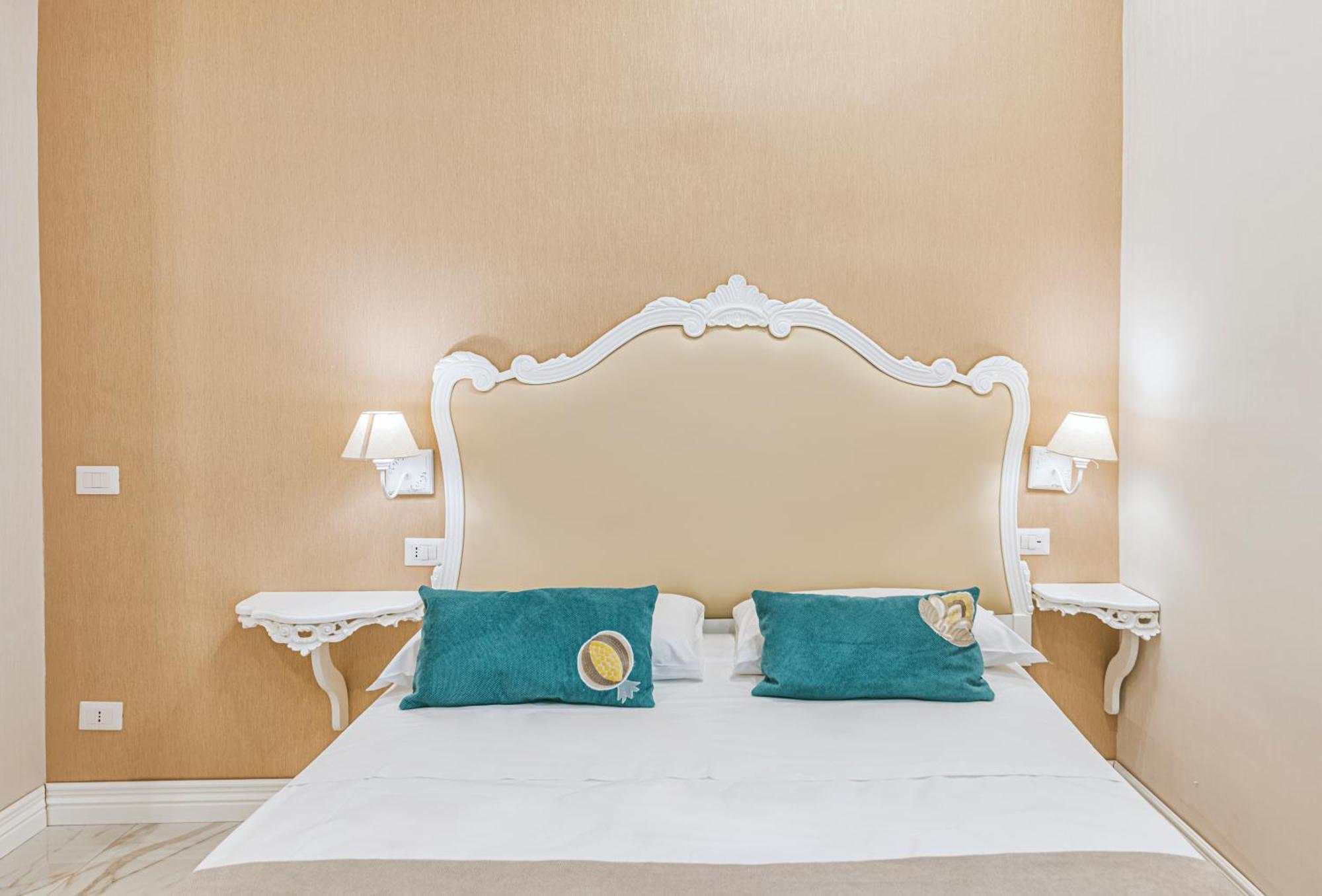 Gentile Suite & Spa Vomero Naples Luaran gambar