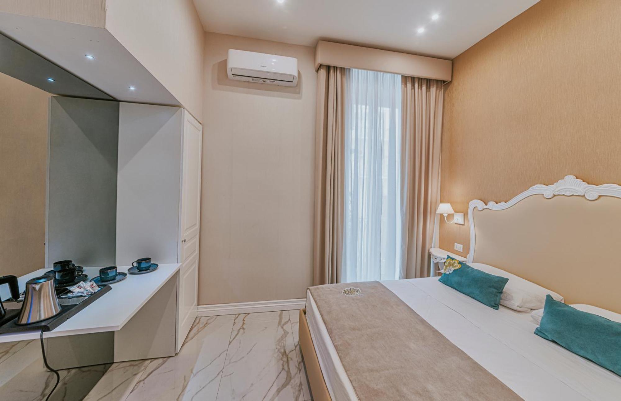 Gentile Suite & Spa Vomero Naples Luaran gambar