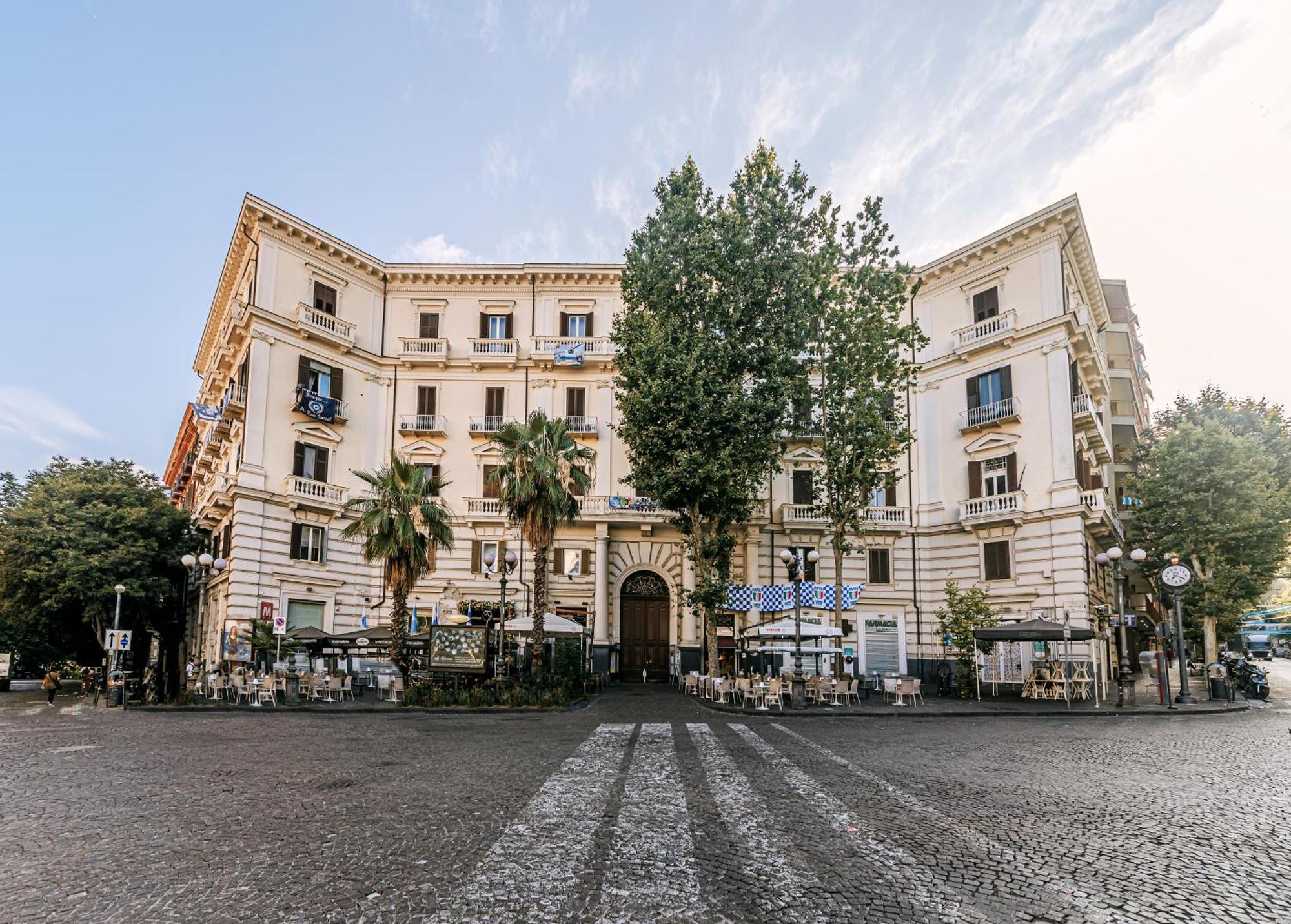 Gentile Suite & Spa Vomero Naples Luaran gambar